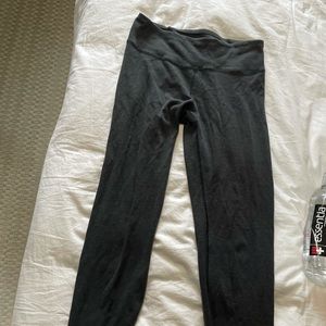 Lululemon size 6 pants